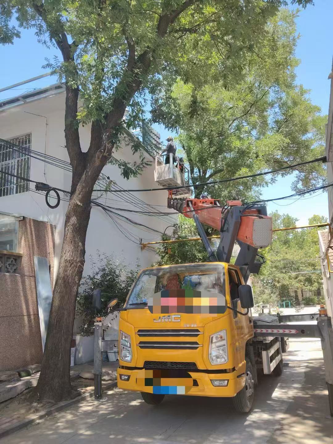 河西区高空作业车能吊装重物吗？最大承载多少公斤？